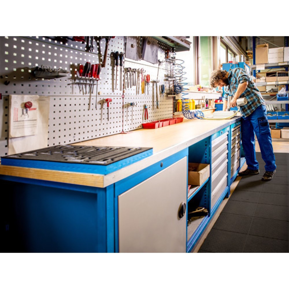 Produktabbildung Nr. 6: Bedrunka+Hirth Werkbank R 18-24, HxBxT 959 x 2.000 x 750 mm, lichtgrau, lichtblau, 3 Schubladen 3x200 mm, 2 Flügeltüren 2x600 mm